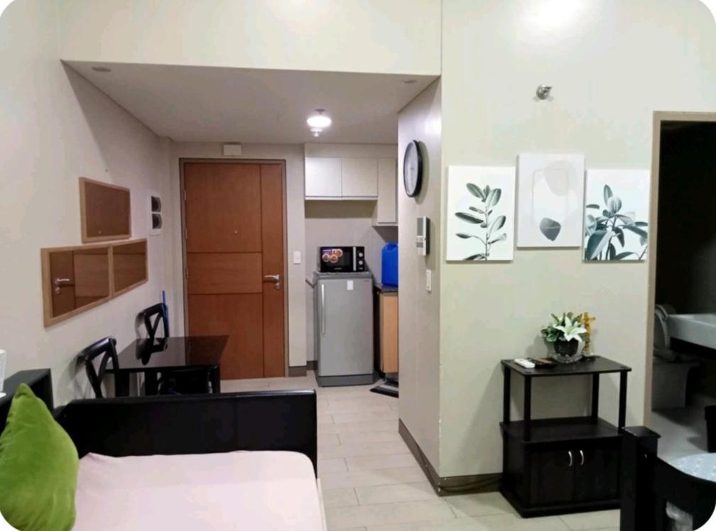 Palm Tree Villas 2 Manila Phòng bức ảnh